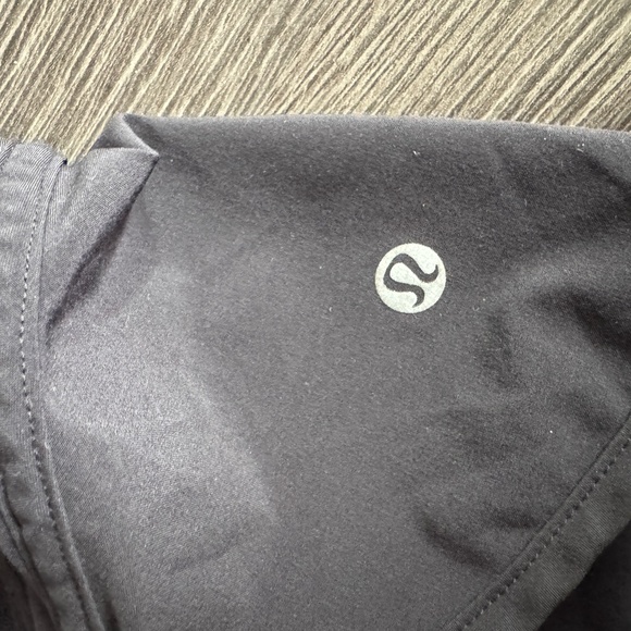 Lululemon Black Swift Speed Shorts – Size 10 - Picture 3 of 8
